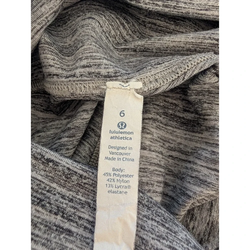 Lululemon High Rise Crop Leggings Grey Space Dye Heathered Size 6 Athletic Pants